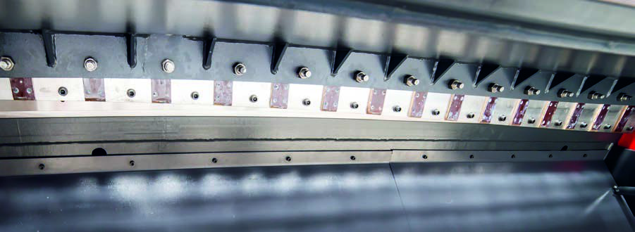 Dener shear blade pads system for straight cutting quality